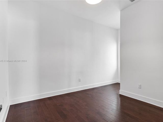 Home for rent at 8275 NW 33rd Ter - photo 5499208