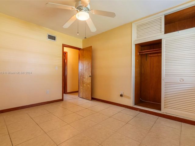 Home for rent at 16221 SW 102nd Ave - photo 5500862