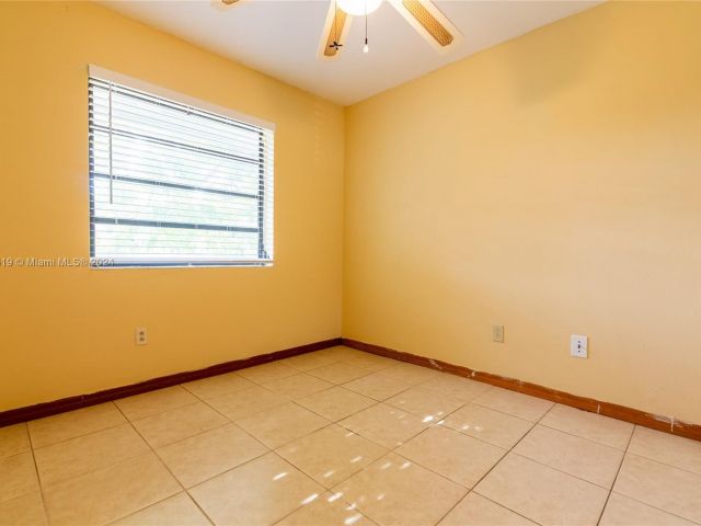 Home for rent at 16221 SW 102nd Ave - photo 5500866