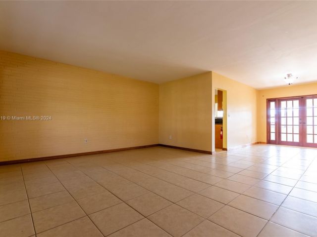 Home for rent at 16221 SW 102nd Ave - photo 5500878