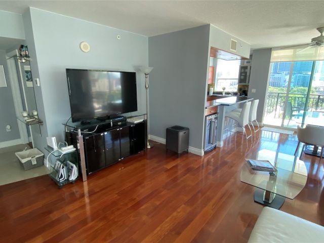 Apartment for sale  Unit #818N - photo 5500733