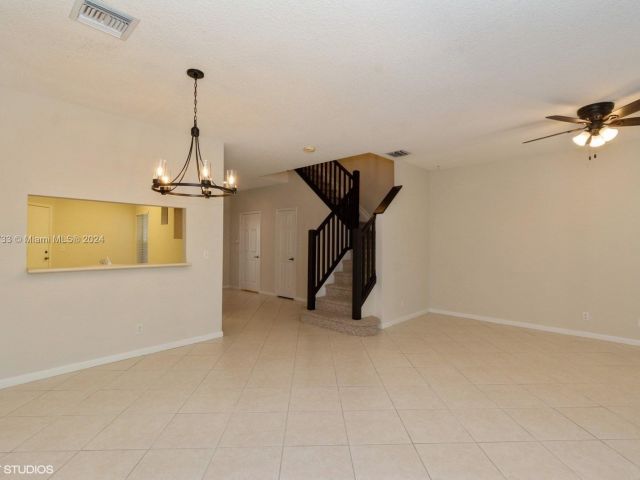 Home for rent at 8272 Via Serena - photo 5510248