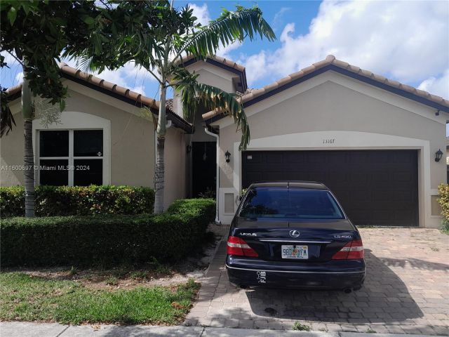 Home for sale at 13167 SW 284th St - photo 5500483