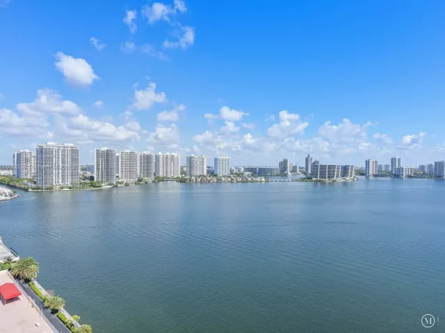 Apartment for sale  Unit #2119 - photo 5507042