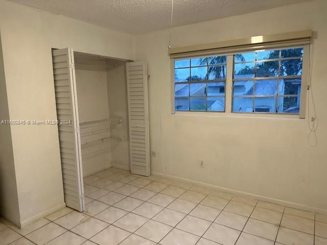 Home for rent at 10823 SW 147th Pl 0 - photo 5511028