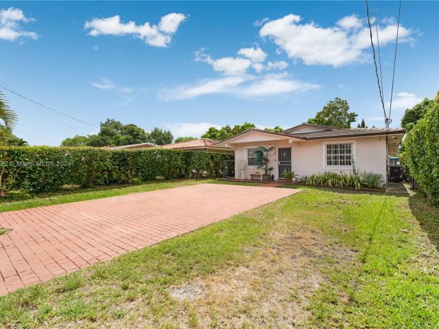 Home for sale at 2245 SW 62nd Ave - photo 5579142