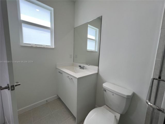 Home for rent at 12106 NW 24th Pl - photo 5501829