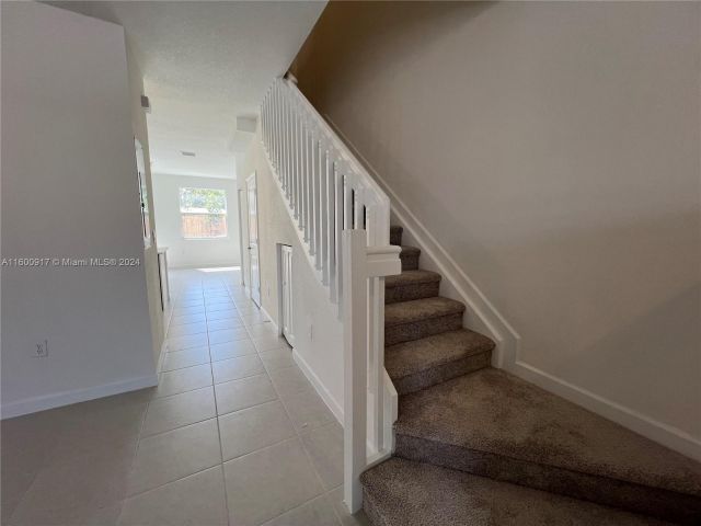 Home for rent at 12106 NW 24th Pl - photo 5501841