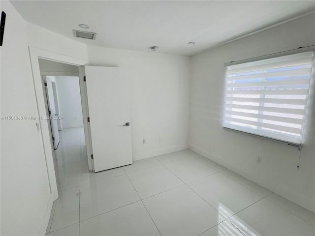 Home for rent at  - photo 5510977