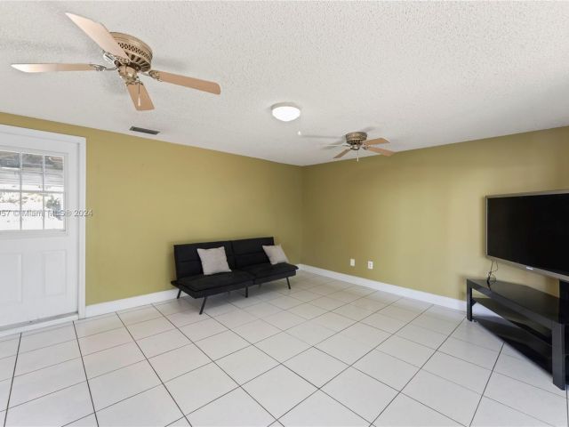 Home for sale at 11921 SW 271st Ter - photo 5504581