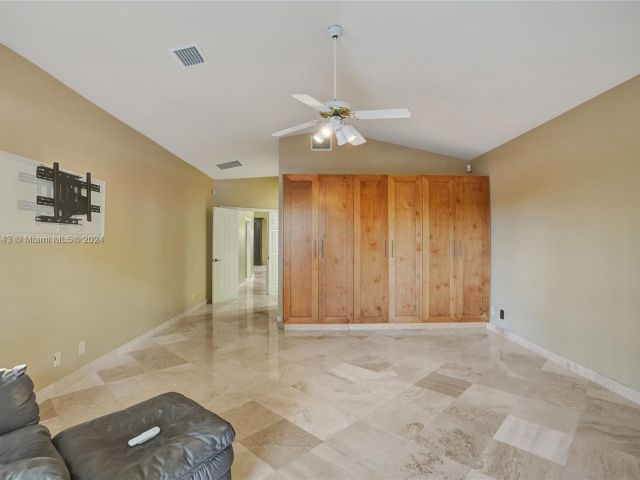 Home for sale at 8091 Hampton Wood Dr - photo 5502333