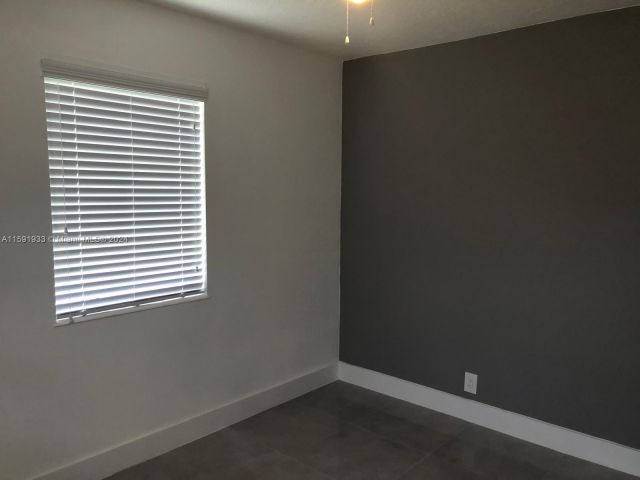 Home for rent at 2129 Monroe Ter 2129 - photo 5513422
