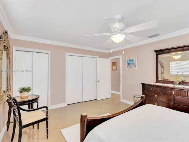 Home for sale at 678 NW 7th Ave - photo 5509936