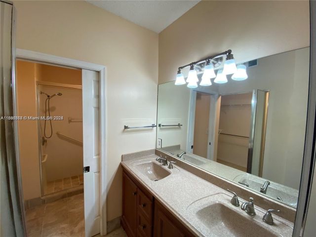 Home for rent at 856 NW 132nd Ave 1 - photo 5503930