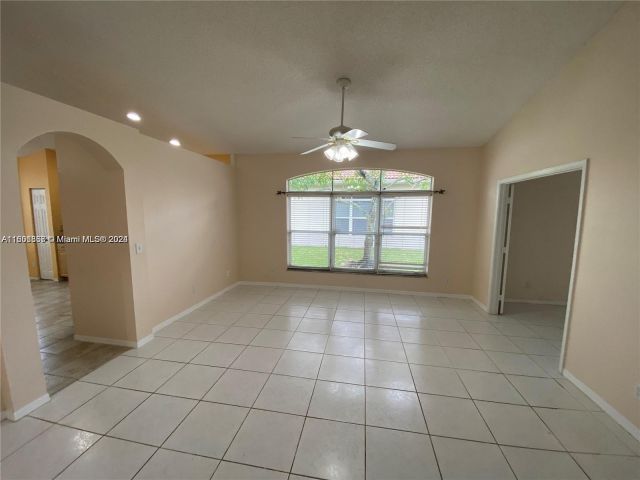 Home for rent at 856 NW 132nd Ave 1 - photo 5503936