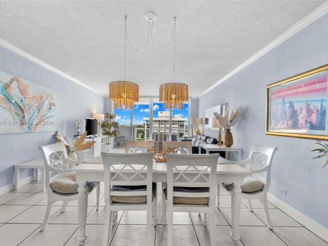 Apartment for sale  Unit #823 - photo 5948068