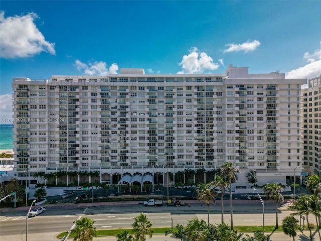 Apartment for sale  Unit #823 - photo 5948078