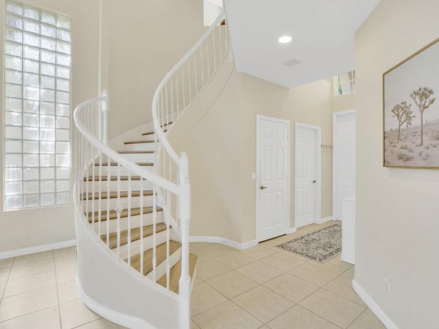 Home for sale at 4819 S Classical Boulevard - photo 5505702