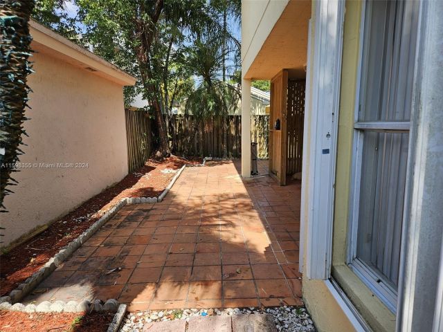 Home for rent at 11862 SW 100th Ter - photo 5506078