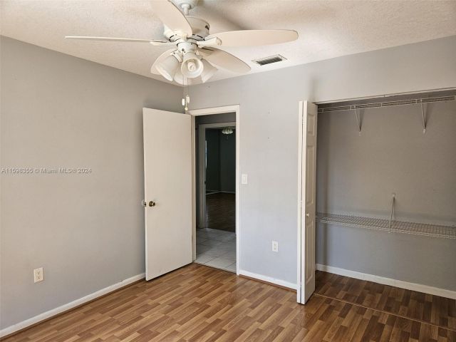 Home for rent at 11862 SW 100th Ter - photo 5506089