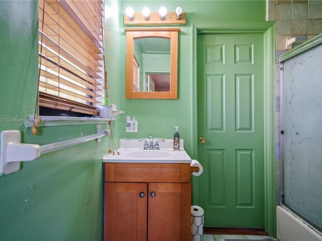 Home for sale at 6500 NW 21st Ave - photo 5510042