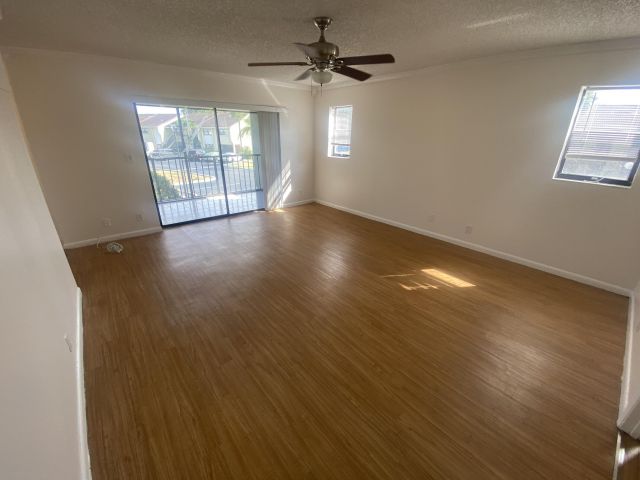 Home for rent at 22435 SW 61st Way 120 - photo 5505631