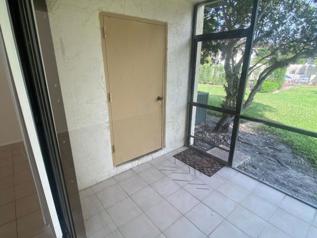Home for rent at 22435 SW 61st Way 120 - photo 5505646