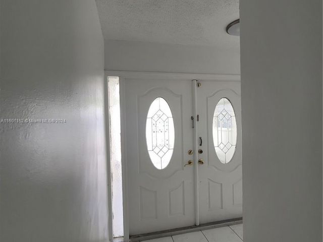 Home for rent at 12305 SW 42nd St - photo 5506453