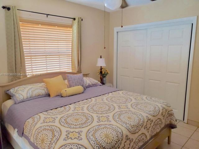 Home for sale at 4724 SW 143rd Ave - photo 5506189