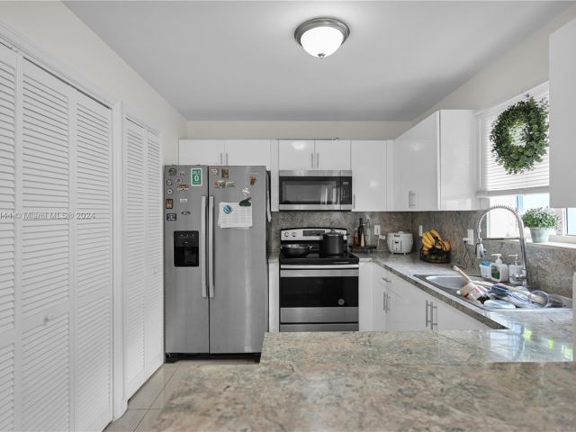 Home for sale at 1073 NW 53rd St - photo 5509773