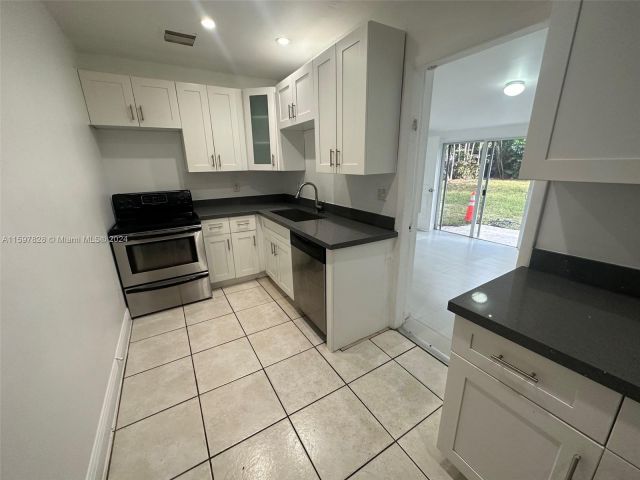 Home for rent at 1050 NW 127th St - photo 5508827