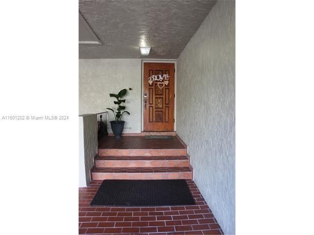 Home for rent at 9714 Costa Del Sol Blvd 9714 - photo 5506988