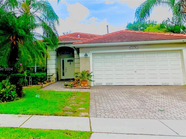 Home for rent at 1374 NW 144th Ave - photo 5511859