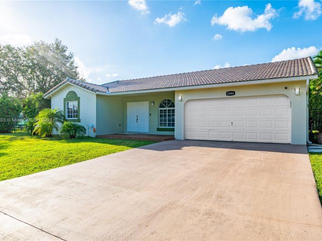 Home for sale at 12961 SW 208th Ln - photo 5512101