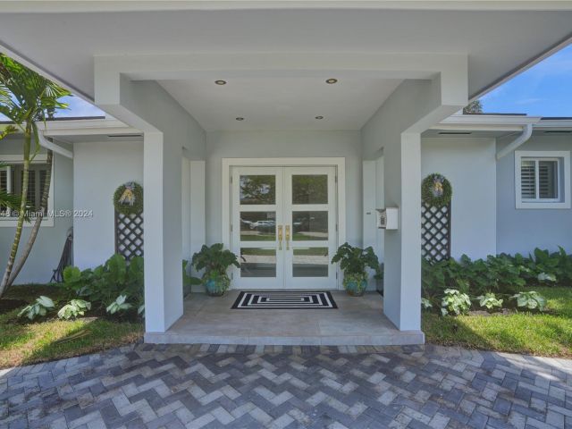 Home for sale at 4705 Granada Blvd - photo 5835584