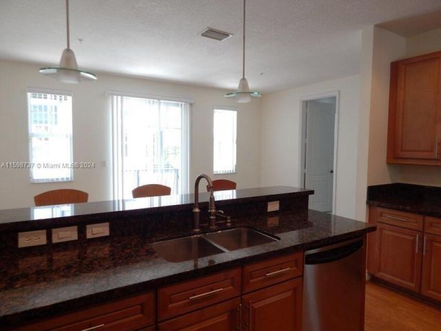 Home for rent at 3653 NW 5th Ter 3653 - photo 5512771