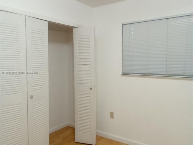 Home for rent at 13491 SW 62nd St 4 - photo 5514205