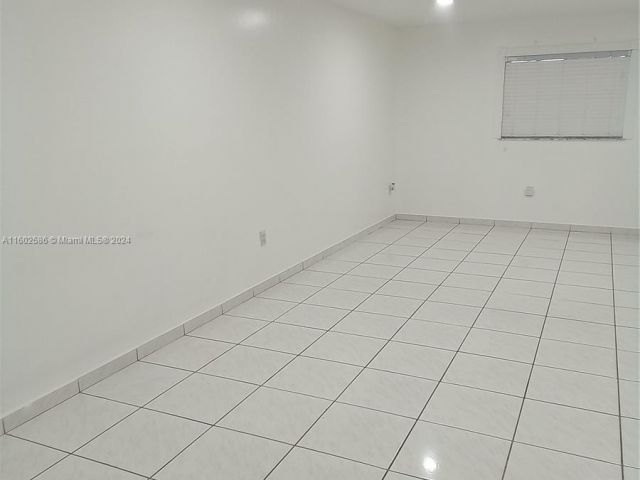 Home for rent at 13491 SW 62nd St 4 - photo 5514215