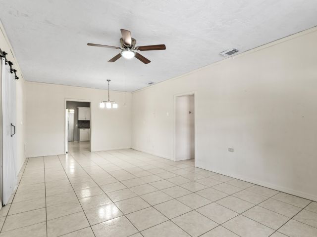 Home for rent at 4621 NW 4th Street - photo 5513742