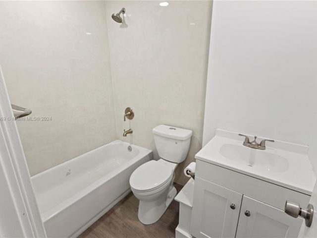 Home for sale at 3050 Grant St - photo 5513446
