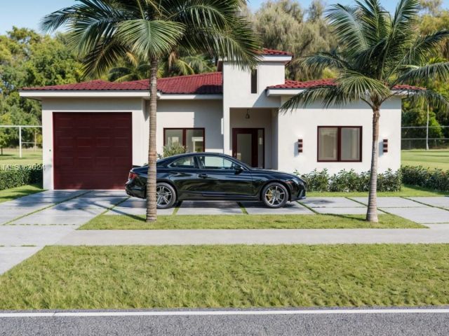 Home for sale at 904 NE 5th Ave - photo 5596304