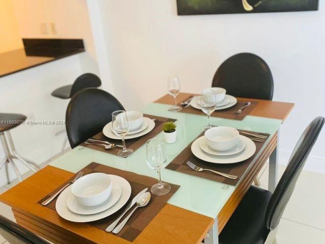 Apartment for sale  Unit #4305 - photo 5514739