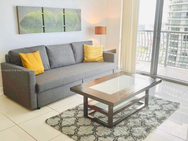 Apartment for sale  Unit #4305 - photo 5514743