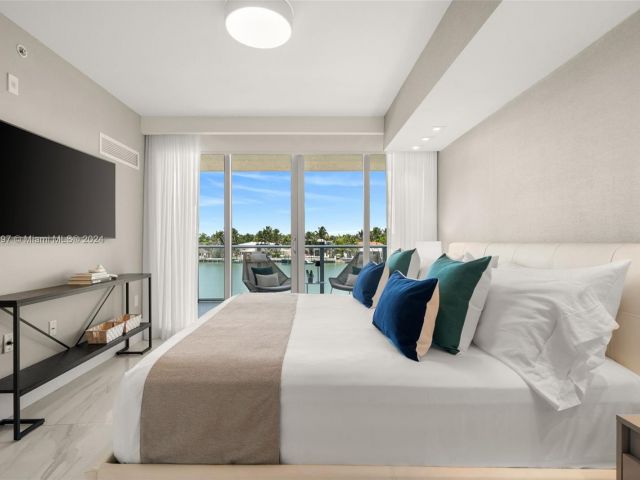 Apartment for rent  Unit #308 - photo 5691820