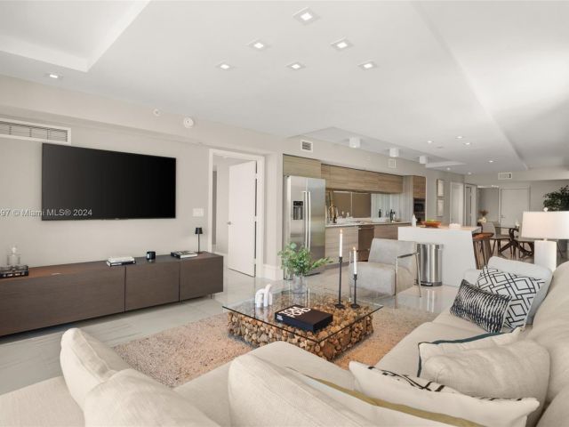 Apartment for rent  Unit #308 - photo 5691827