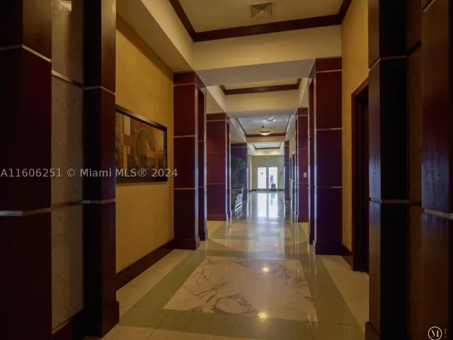 2-bedroom condo for rent in Sunny Isles Beach - 16699 Collins Ave(avlbnow) 3707 - MondialRealty