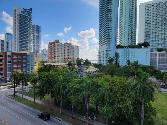 Apartment for sale  Unit #901 - photo 5627822