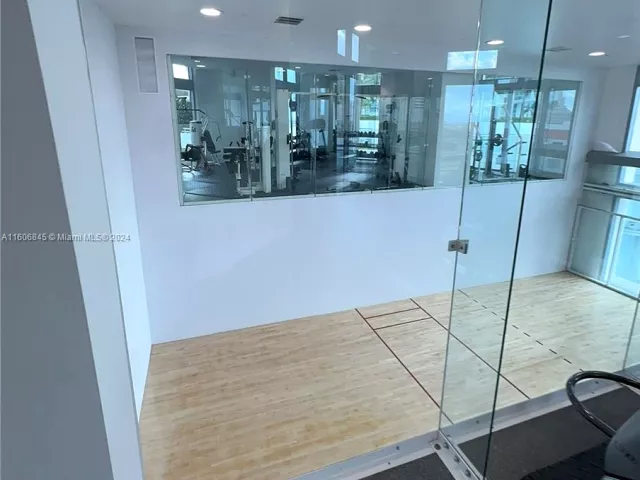 3-bedroom condo for sale in Miami - 350 S Miami Ave 2302 - MondialRealty