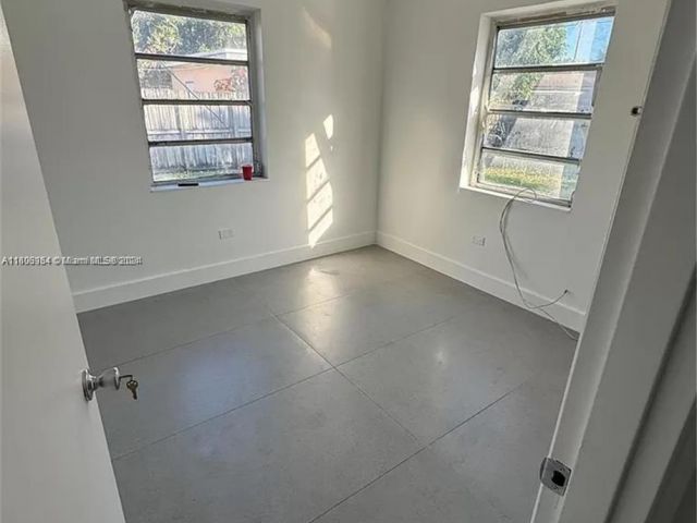 Home for rent at 110 NW 120 Ter 0 - photo 5536785