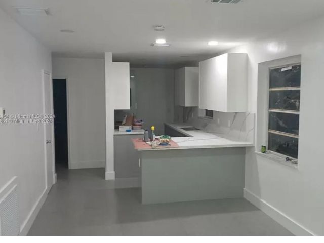 Home for rent at 110 NW 120 Ter 0 - photo 5536788